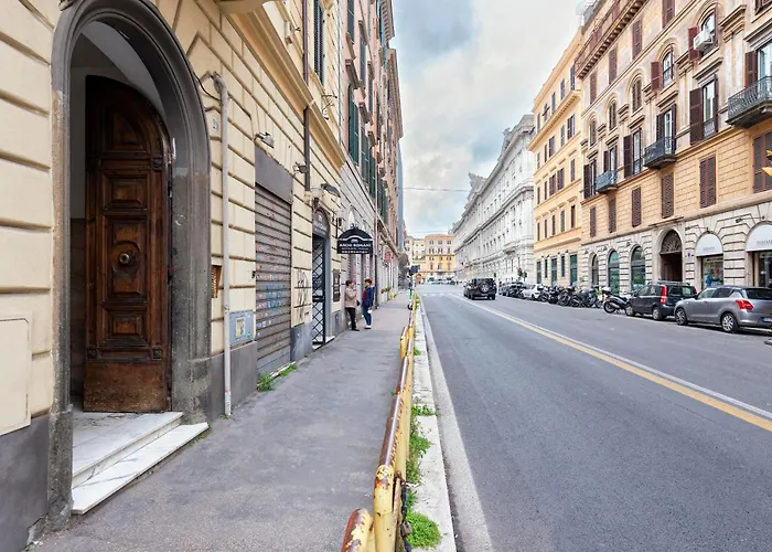 Redseven Daire Roma